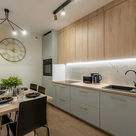 Gold Mazowiecka Park Apartment *